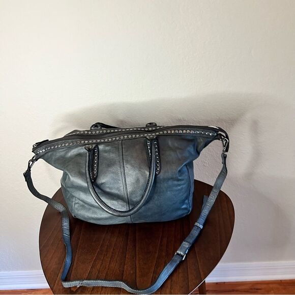 Grey leather satchel 🖤 adjustable Crossbody strap 🖤 EXCELLENT CONDITION - Picture 4 of 6